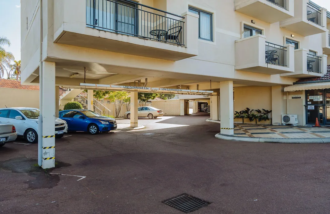 Canning Bridge Auto Lodge-1